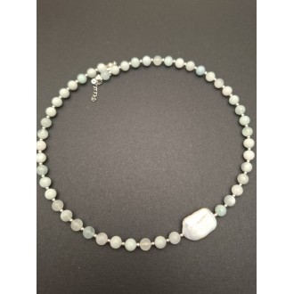 Kaklarota ( dabīgie akmeņi )