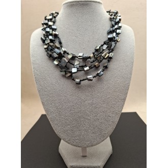 Kaklarota  ( perlamutrs )