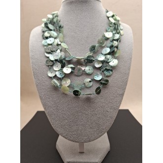 Kaklarota  ( perlamutrs )