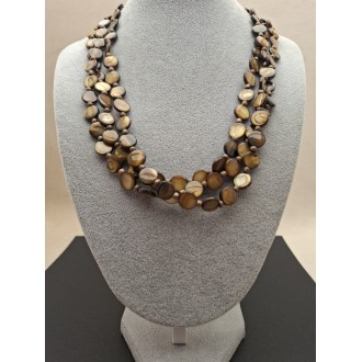 Kaklarota  ( perlamutrs )