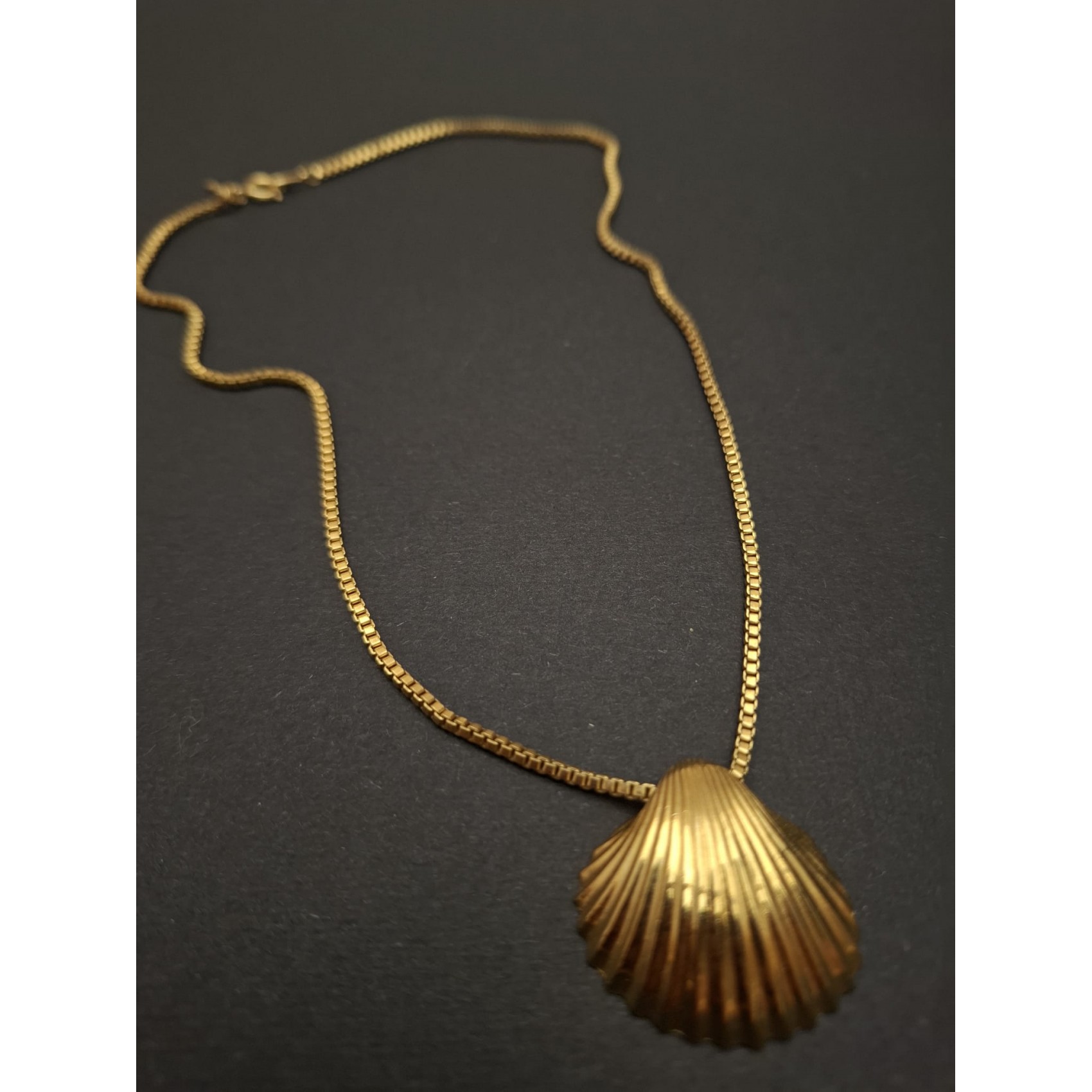 Vintage kaklarota  TRIFARI