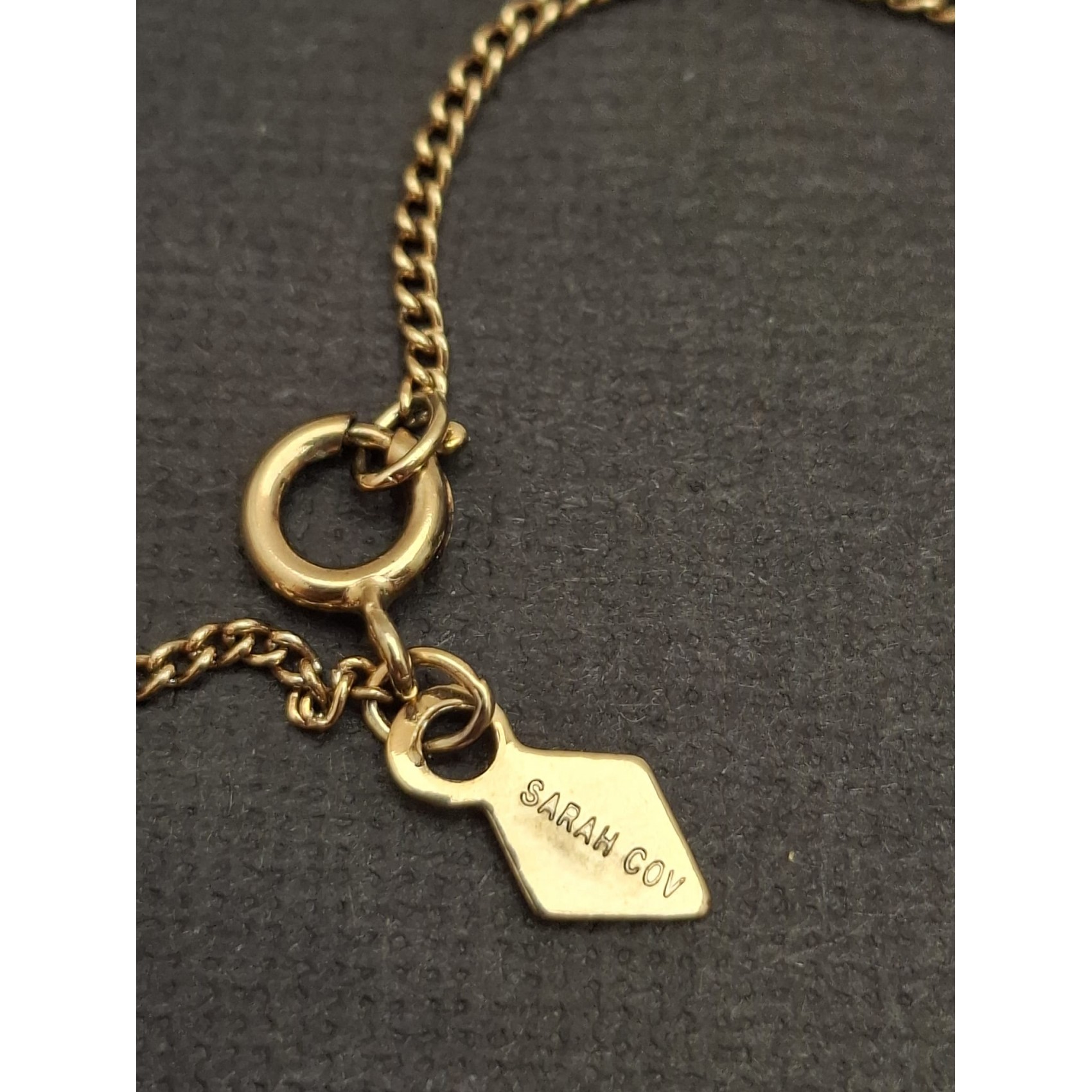 Vintage kaklarota  SARAH COVENTRI