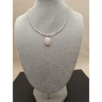 Kaklarota ( dabīgie akmeņi )