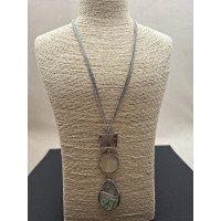 Kaklarota  ( perlamutrs )