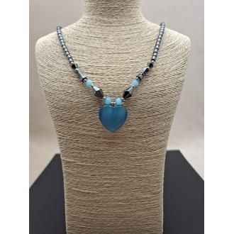 Kaklarota ( dabīgie akmeņi )