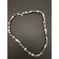 Kaklarota ( dabīgie akmeņi )