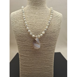 Kaklarota  ( perlamutrs )