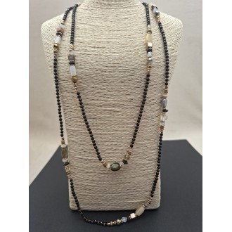 Kaklarota ( dabīgie akmeņi )