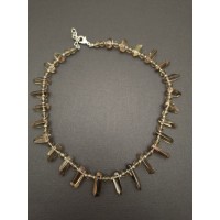 Kaklarota ( dabīgie akmeņi )