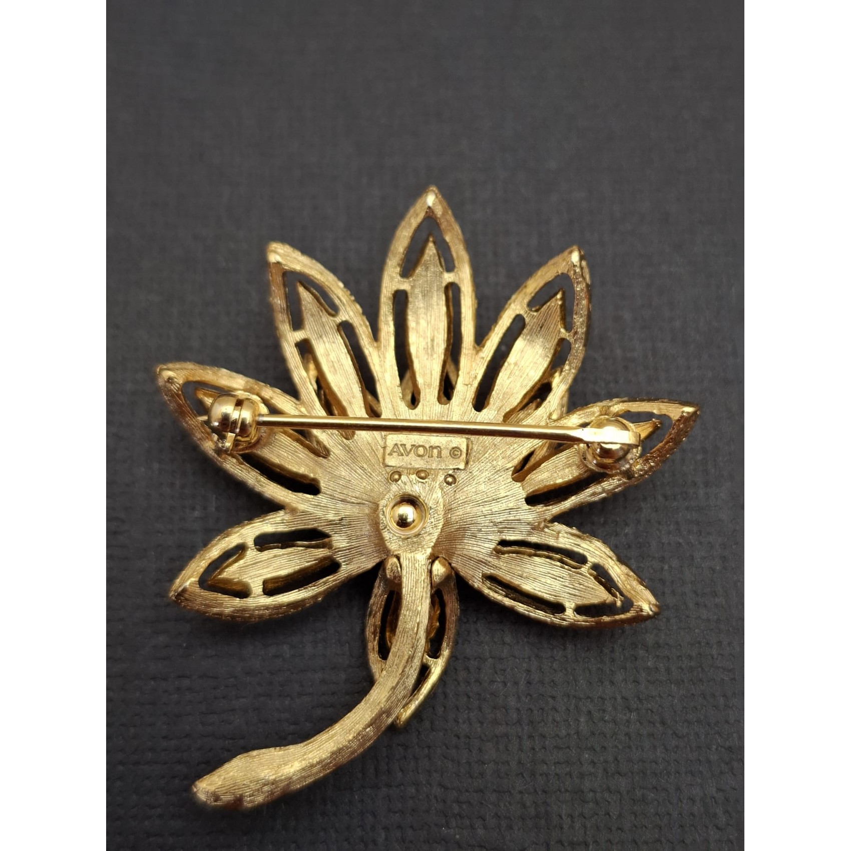 Vintage broša AVON