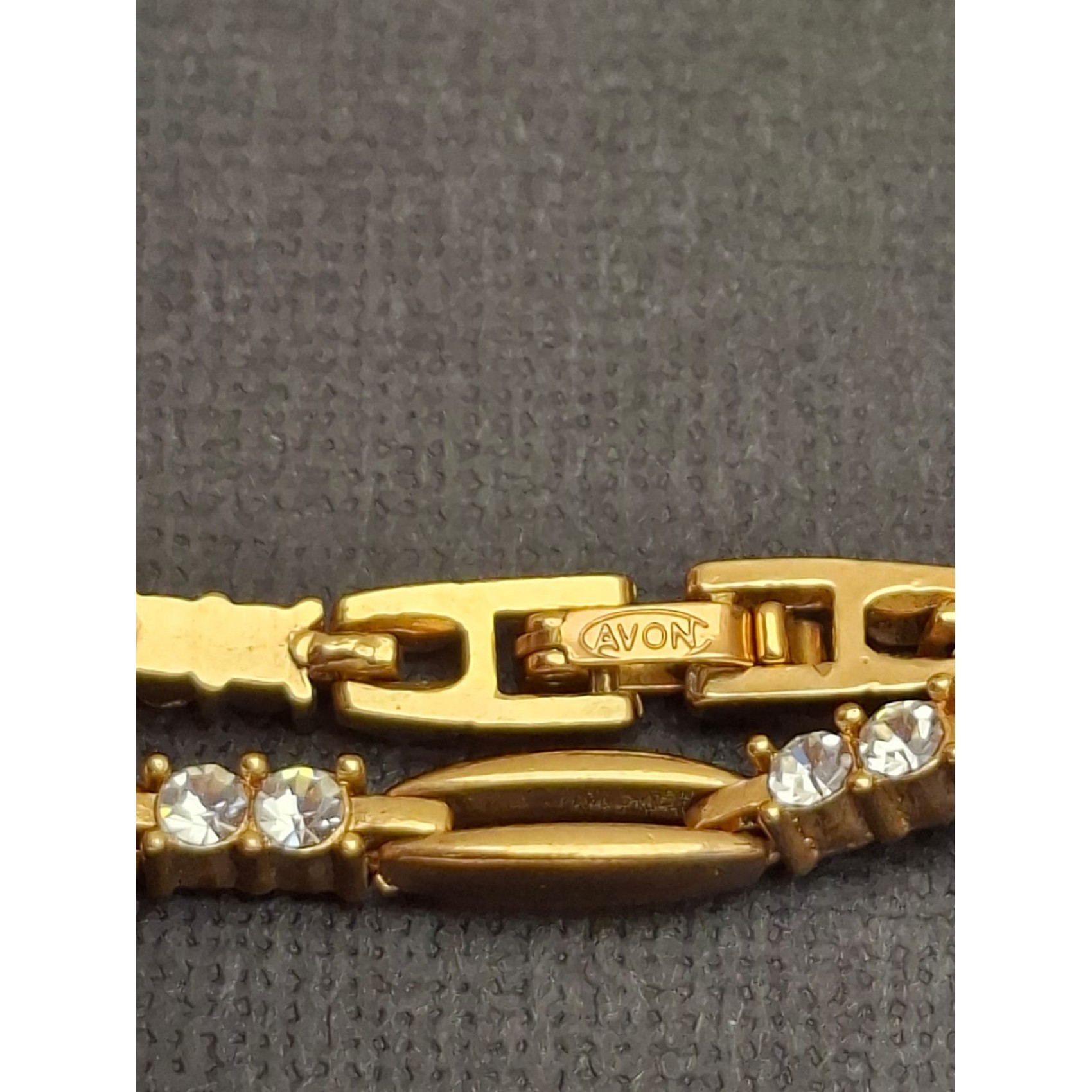 Vintage rokassprādze АVON