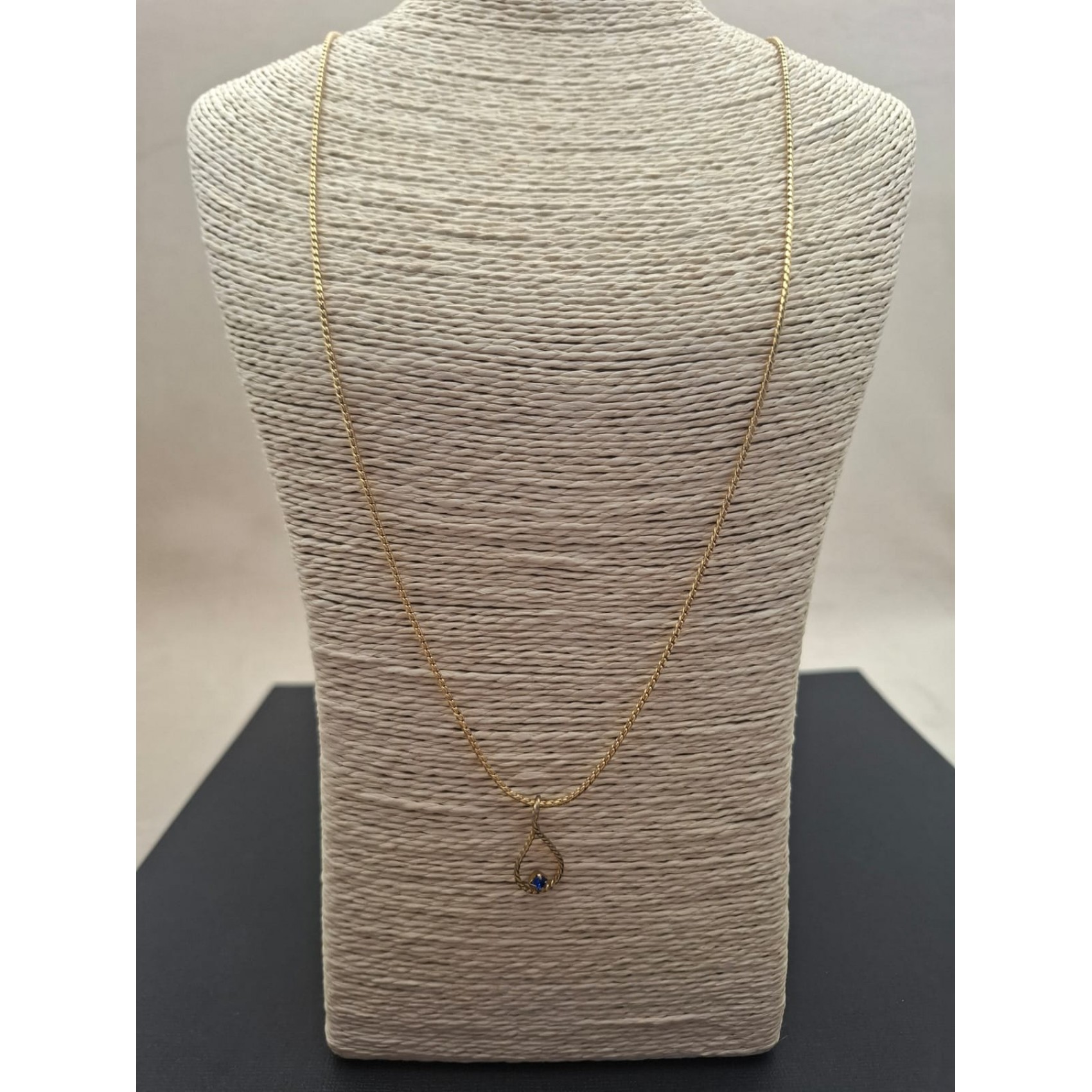 Vintage kaklarota AVON