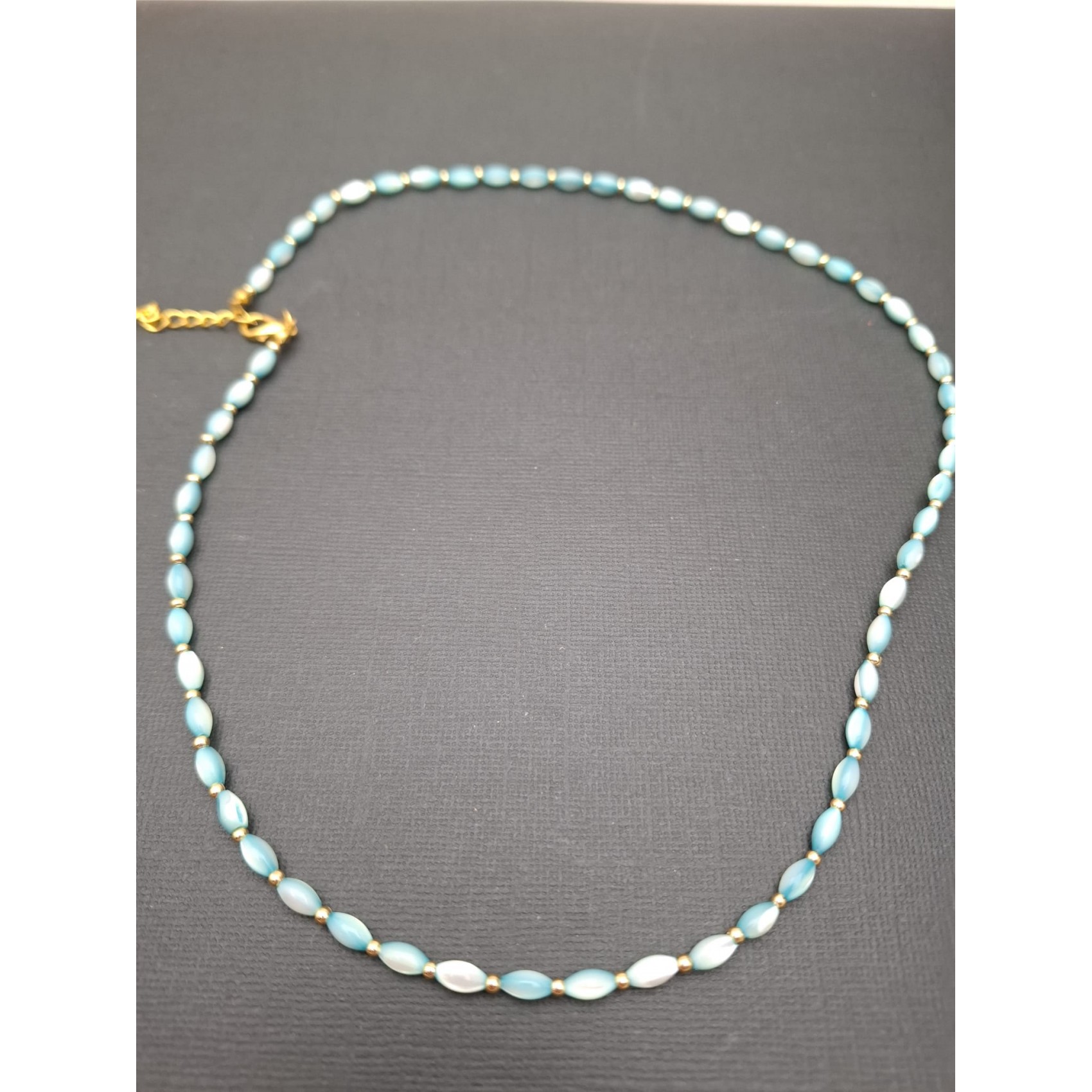 Kaklarota ( perlamutra )