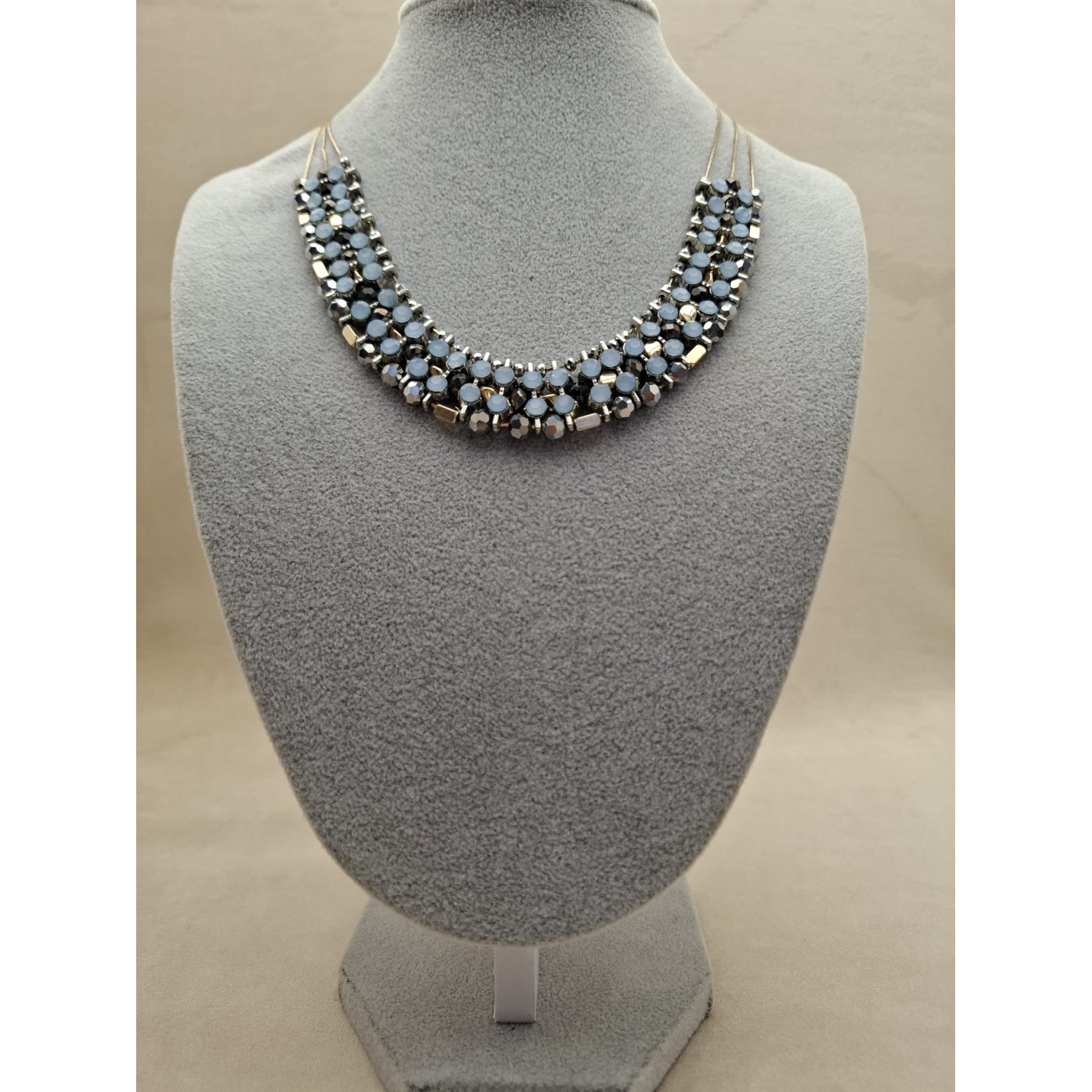 Kaklarota  ( kristali )