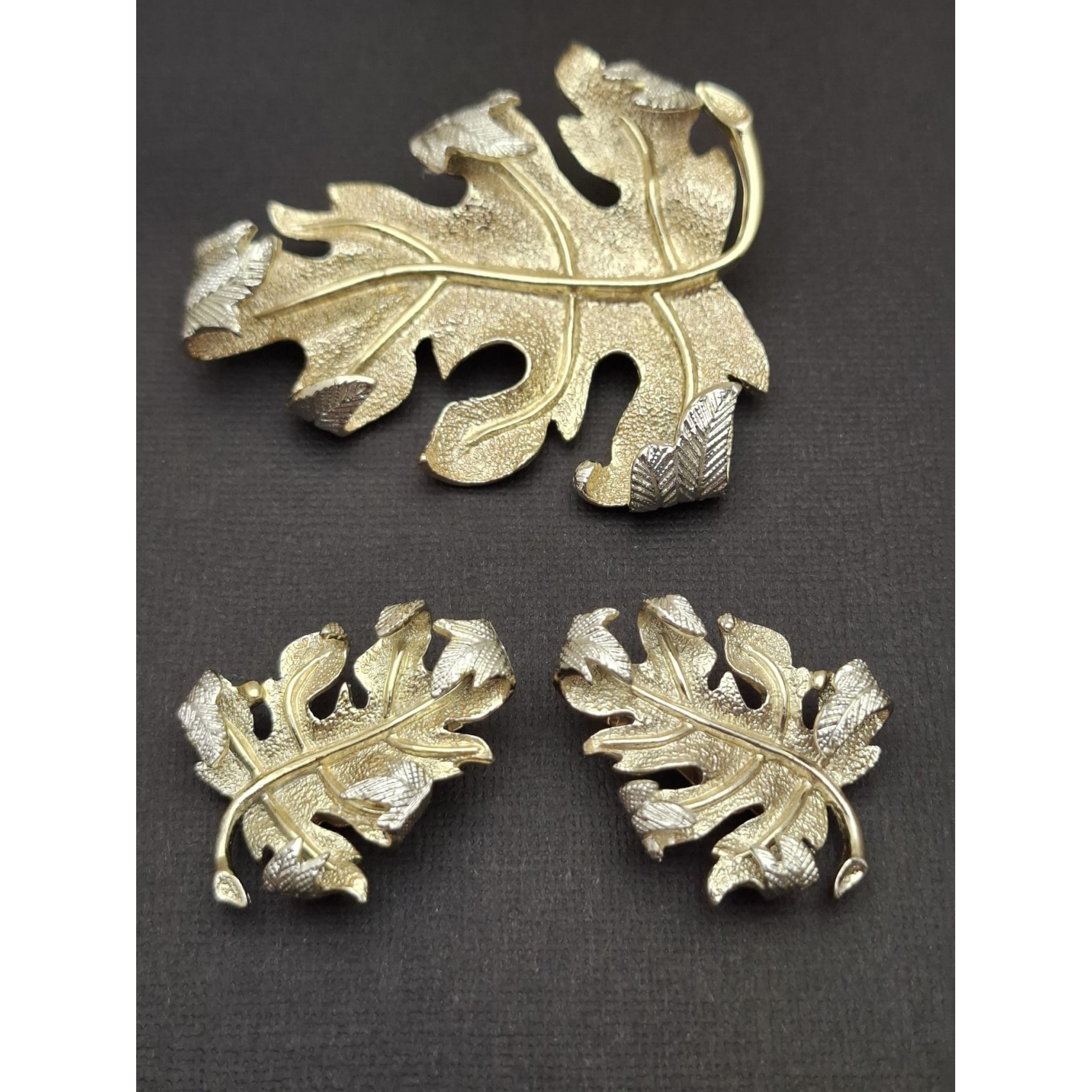 Vintage broša SARAH COVENTRI