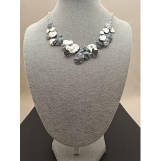 Kaklarota  ( emalja )