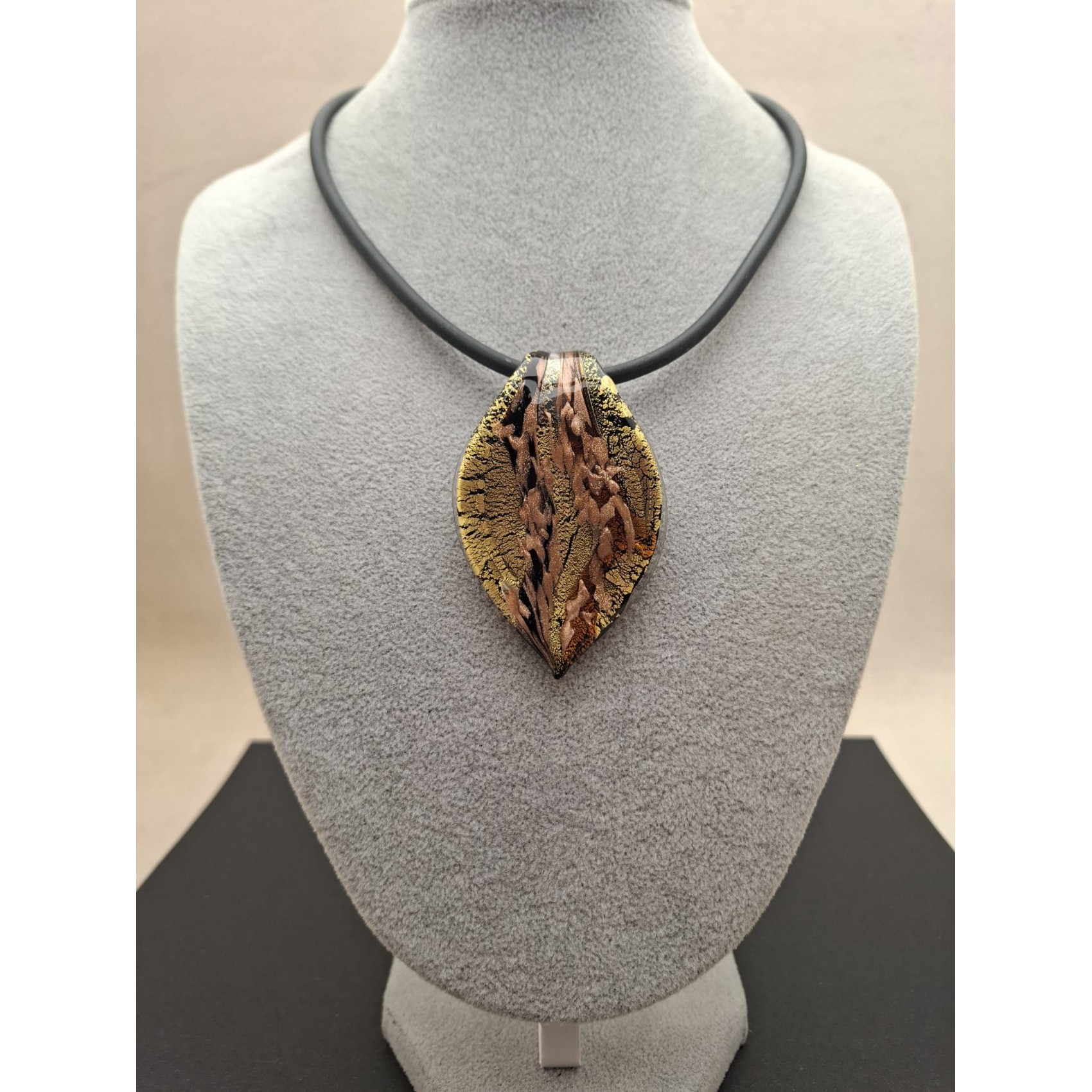 Kaklarota  (  stikls )