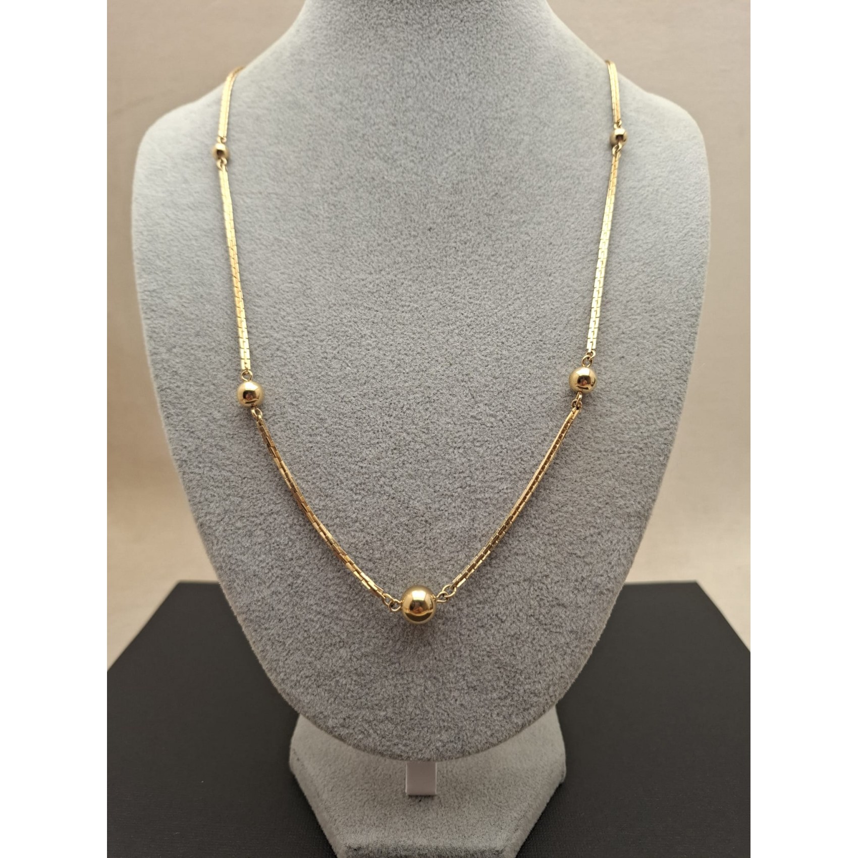 Vintage kaklarota AVON