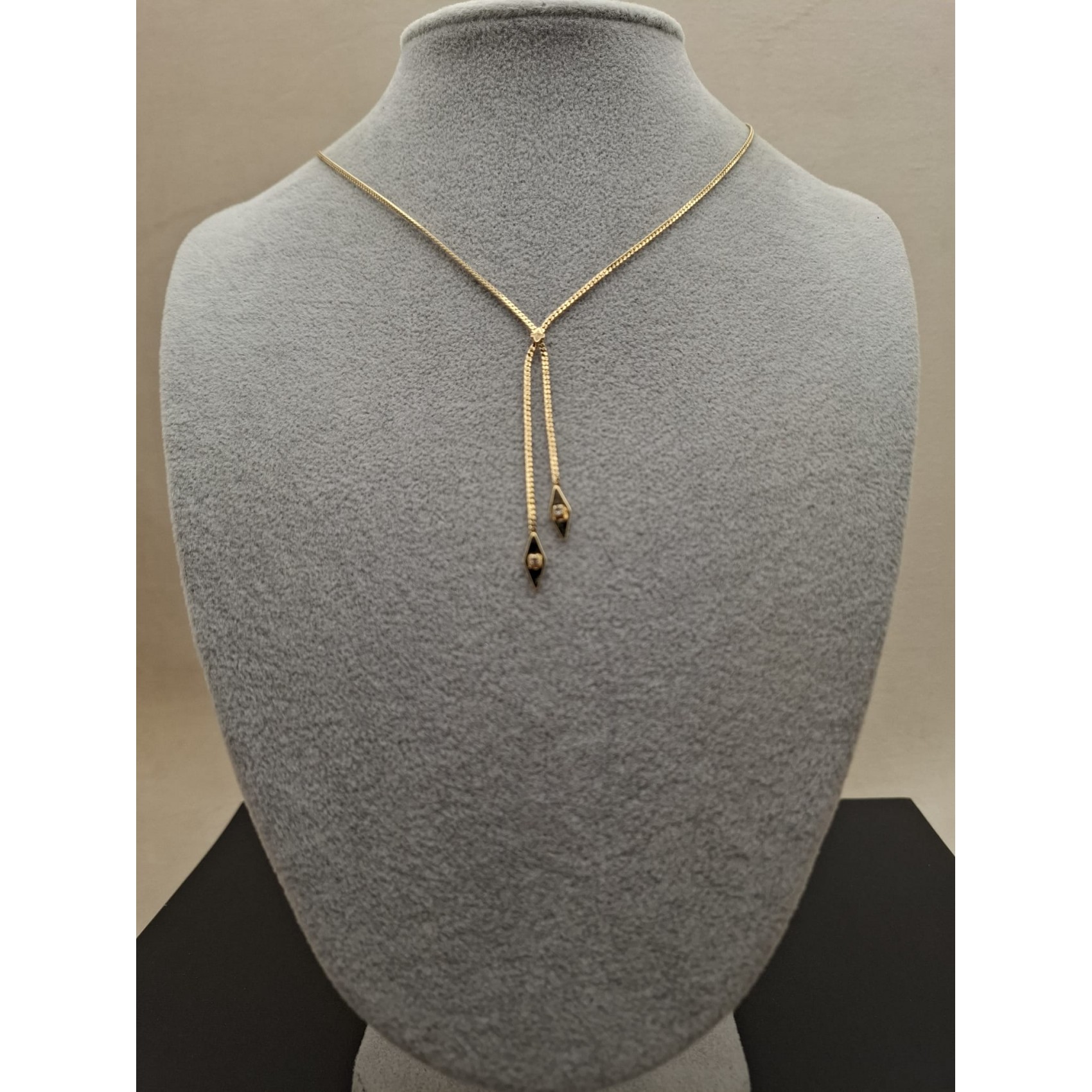 Vintage kaklarota AVON