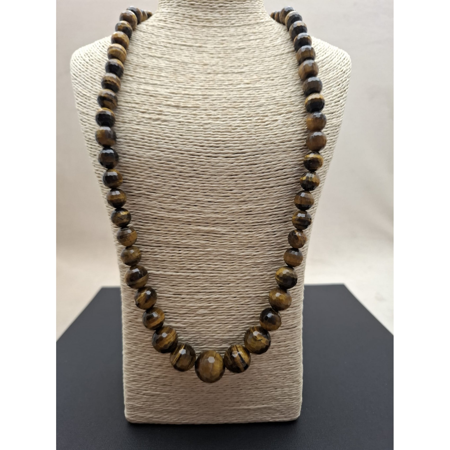 Vintage kaklarota ( dabīgais akmens )