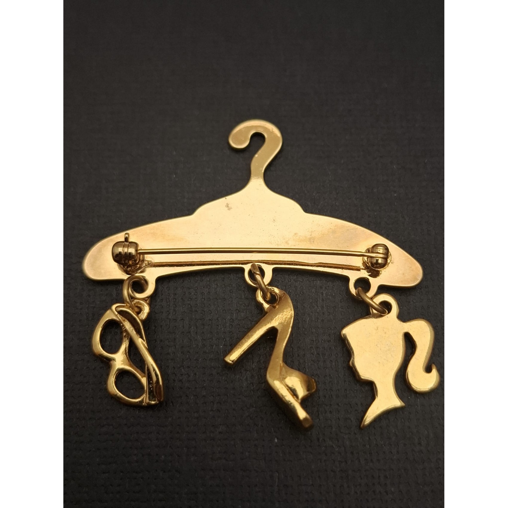 Vintage broša  BARBIE