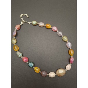 Kaklarota ( dabīgie akmeņi )