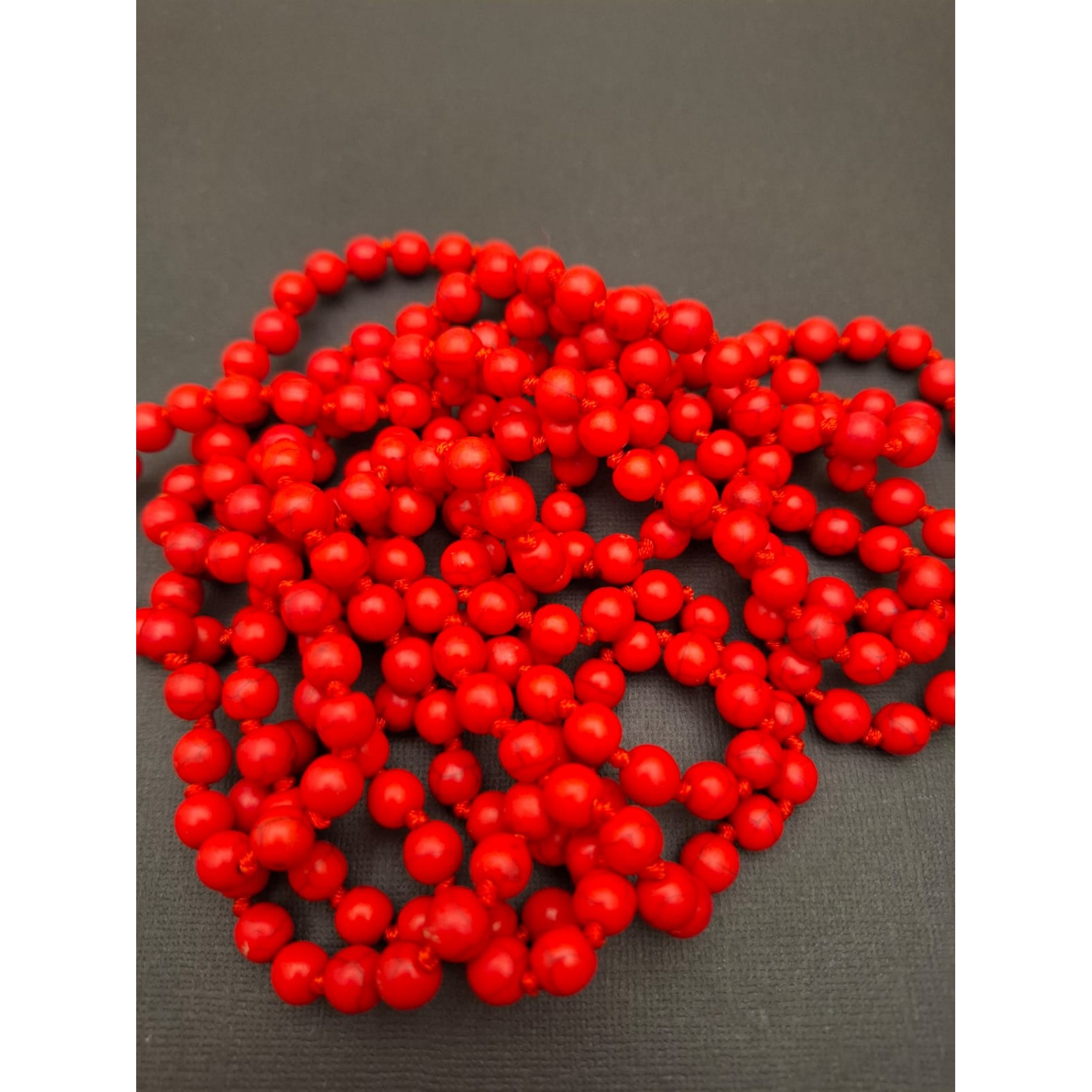 Kaklarota ( dabīgie akmeņi )